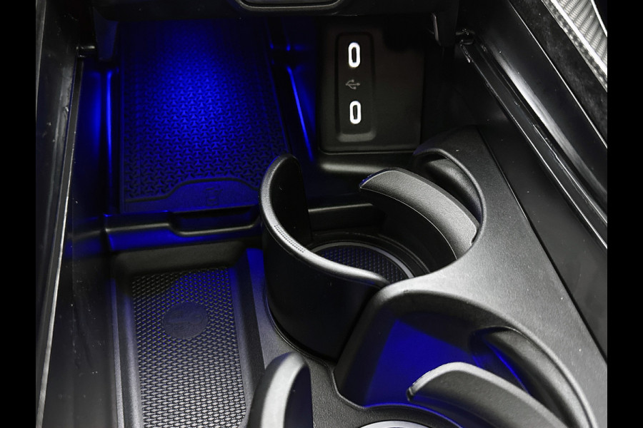 Mercedes-Benz GLC Coupé 300e 4MATIC Sport Edition | Premium | Winterpakket | Nightpakket | Trekhaak | DISTRONIC | URBAN GUARD Plus | 20" multispaaks AMG velgen |