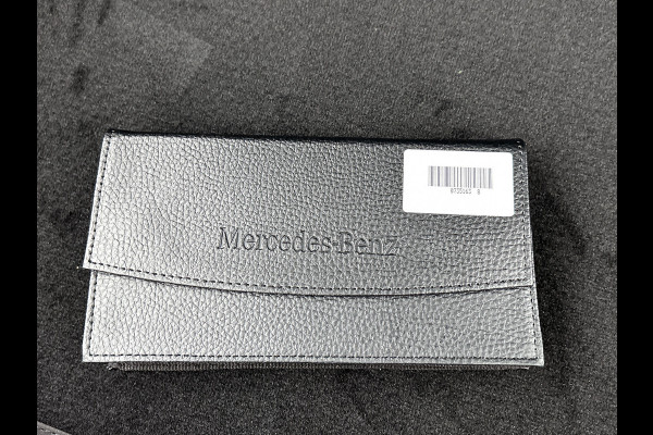 Mercedes-Benz GLC Coupé 300e 4MATIC Sport Edition | Premium | Winterpakket | Nightpakket | Trekhaak | DISTRONIC | URBAN GUARD Plus | 20" multispaaks AMG velgen |