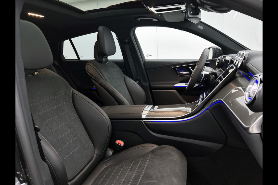 Mercedes-Benz GLC Coupé 300e 4MATIC Sport Edition | Premium | Winterpakket | Nightpakket | Trekhaak | DISTRONIC | URBAN GUARD Plus | 20" multispaaks AMG velgen |