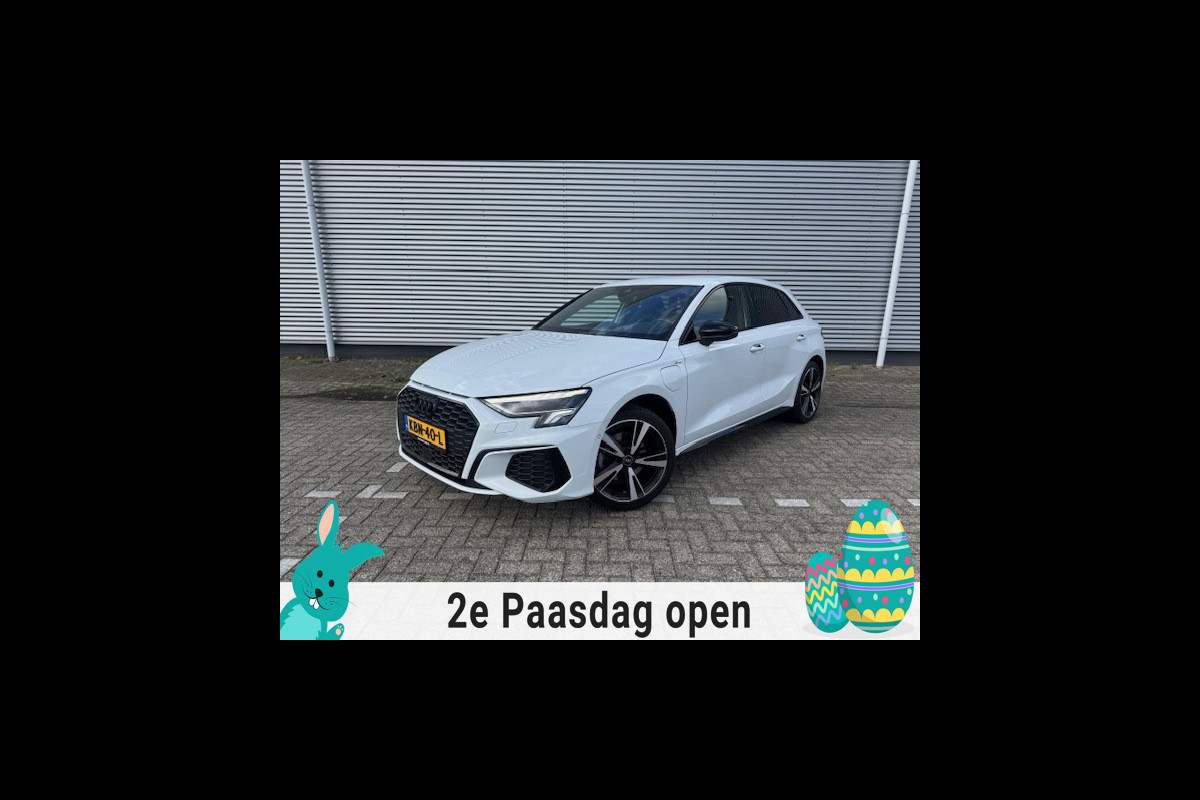 Audi A3 Sportback 40 TFSI e Edition S-line,Leder/Alcantara,Virtueel/Camera,Carplay,Navigatie,Cruisecontrol