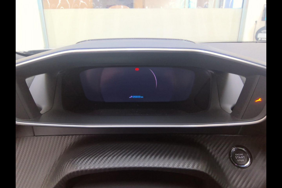 Peugeot e-2008 EV GT Pack 50 kWh | 25.500 KM | SOH 92% | Panorama dak | VERWACHT!