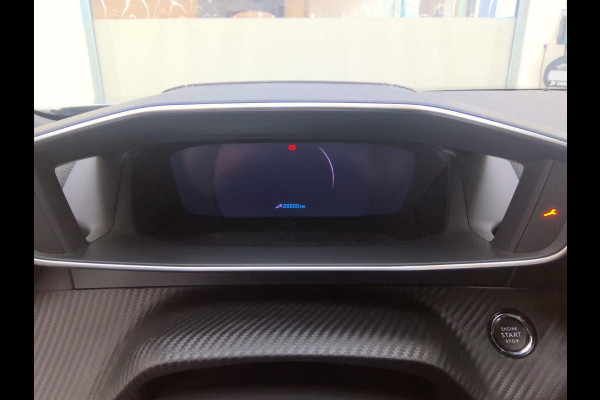 Peugeot e-2008 EV GT Pack 50 kWh | 25.500 KM | SOH 92% | Panorama dak | VERWACHT!