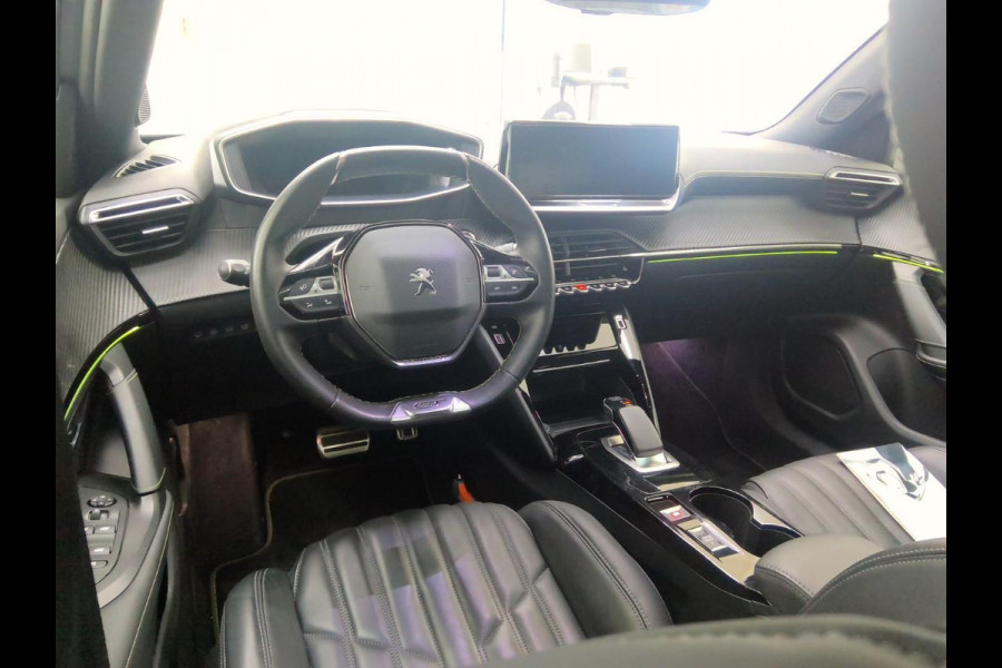 Peugeot e-2008 EV GT Pack 50 kWh | 25.500 KM | SOH 92% | Panorama dak | VERWACHT!