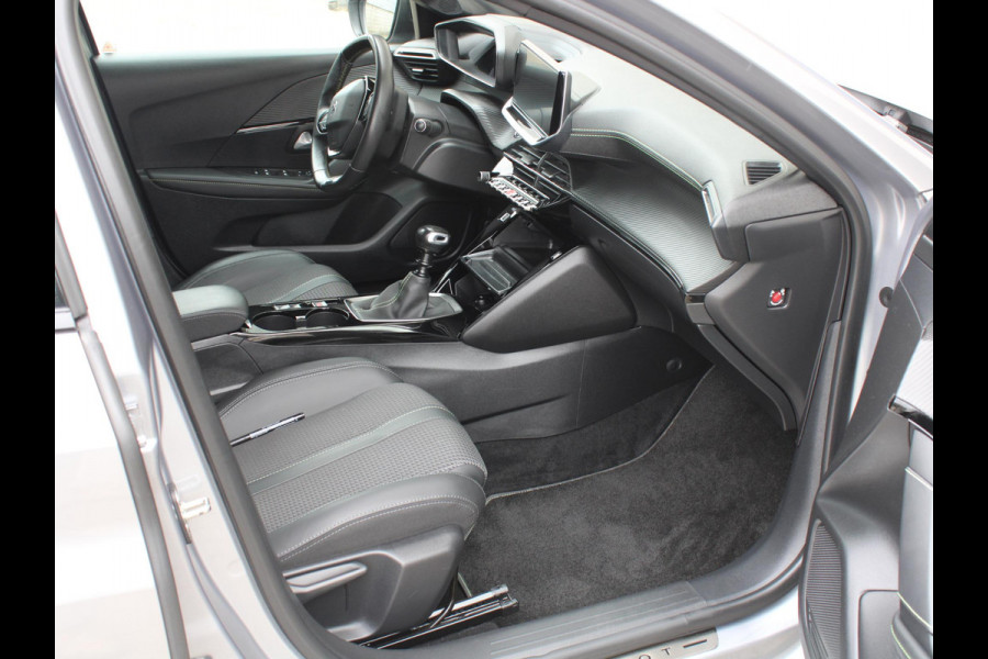 Peugeot 208 1.2 PureTech GT-Line | ALARM | TREKHAAK |