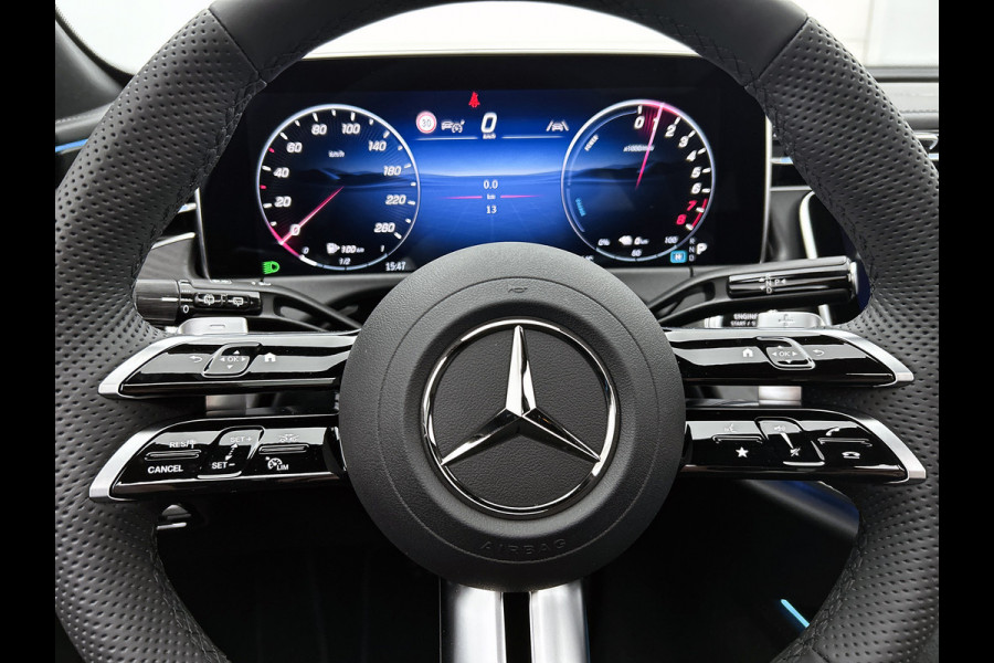 Mercedes-Benz E-Klasse Estate 300 e Business Solution AMG | Winterpakket | Nightpakket | Comfortpakket Plus | Trekhaak | Head-up display | Panoramaschuifdak | 20" multispaaks AMG velgen |