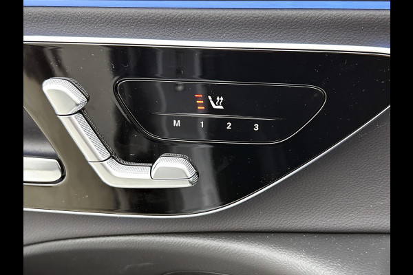 Mercedes-Benz E-Klasse Estate 300 e Business Solution AMG | Winterpakket | Nightpakket | Comfortpakket Plus | Trekhaak | Head-up display | Panoramaschuifdak | 20" multispaaks AMG velgen |