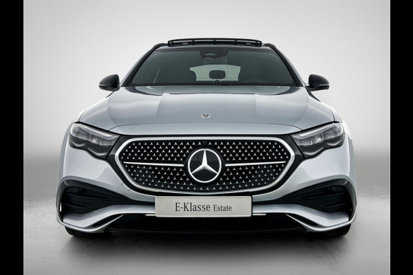 Mercedes-Benz E-Klasse Estate 300 e Business Solution AMG | Winterpakket | Nightpakket | Comfortpakket Plus | Trekhaak | Head-up display | Panoramaschuifdak | 20" multispaaks AMG velgen |