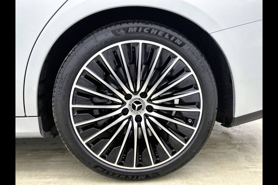 Mercedes-Benz E-Klasse Estate 300 e Business Solution AMG | Winterpakket | Nightpakket | Comfortpakket Plus | Trekhaak | Head-up display | Panoramaschuifdak | 20" multispaaks AMG velgen |