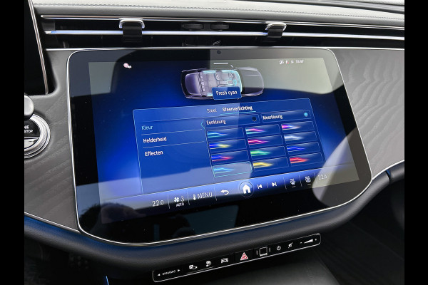 Mercedes-Benz E-Klasse Estate 300 e Business Solution AMG | Winterpakket | Nightpakket | Comfortpakket Plus | Trekhaak | Head-up display | Panoramaschuifdak | 20" multispaaks AMG velgen |