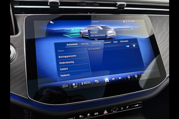 Mercedes-Benz E-Klasse Estate 300 e Business Solution AMG | Winterpakket | Nightpakket | Comfortpakket Plus | Trekhaak | Head-up display | Panoramaschuifdak | 20" multispaaks AMG velgen |