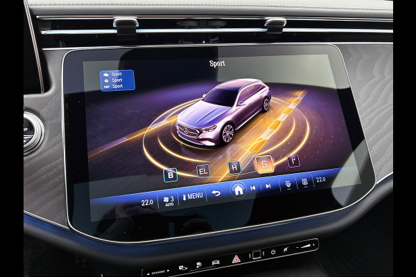 Mercedes-Benz E-Klasse Estate 300 e Business Solution AMG | Winterpakket | Nightpakket | Comfortpakket Plus | Trekhaak | Head-up display | Panoramaschuifdak | 20" multispaaks AMG velgen |