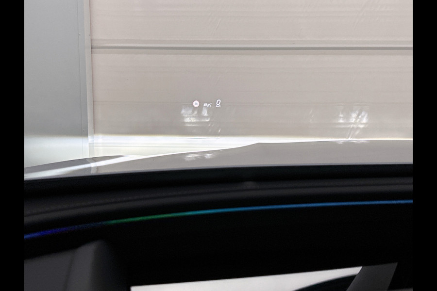 Mercedes-Benz E-Klasse Estate 300 e Business Solution AMG | Winterpakket | Nightpakket | Comfortpakket Plus | Trekhaak | Head-up display | Panoramaschuifdak | 20" multispaaks AMG velgen |