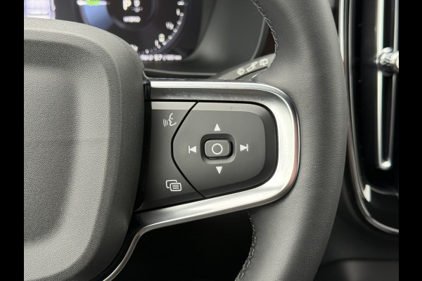 Volvo XC40 1.5 T4 Plug-in hybrid Plus Dark | Navi | Memory | H/K Audio | 360* Camera | 20 inch