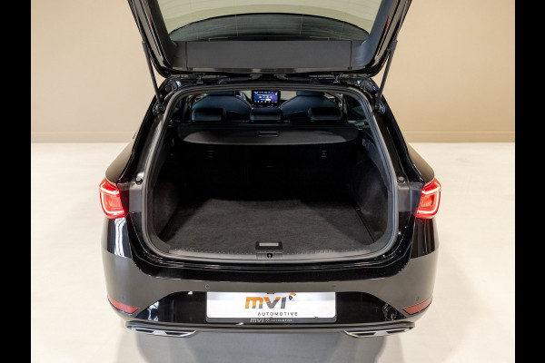 Seat Leon Sportstourer 1.5 TSI FR / 150pk / Stoel en stuur verwaming / Achteruitrij camera /