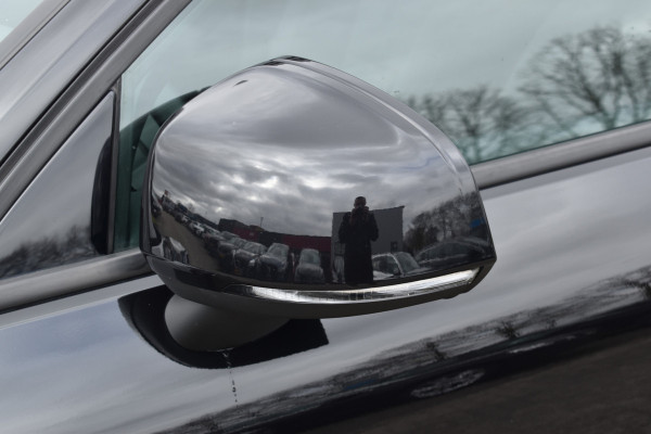 Volvo XC40 B4 211PK Business Pro | Trekhaak | ACC | Blis | Camera | 18"LMV