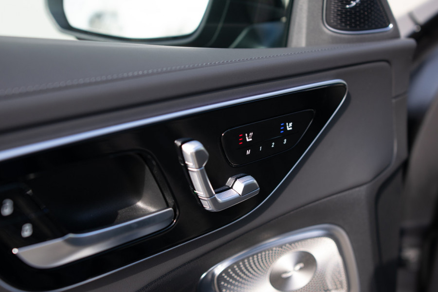 Mercedes-Benz C-Klasse 300 e AMG Magno|Nappa|Night|Rij-assistentie Plus|Keyless-Go|Stoelkoeling|Pano|360°|Burmester|19''
