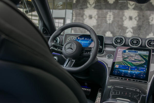Mercedes-Benz C-Klasse 300 e AMG Magno|Nappa|Night|Rij-assistentie Plus|Keyless-Go|Stoelkoeling|Pano|360°|Burmester|19''