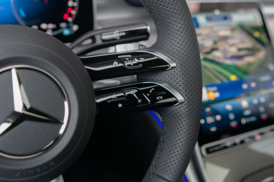 Mercedes-Benz C-Klasse 300 e AMG Magno|Nappa|Night|Rij-assistentie Plus|Keyless-Go|Stoelkoeling|Pano|360°|Burmester|19''