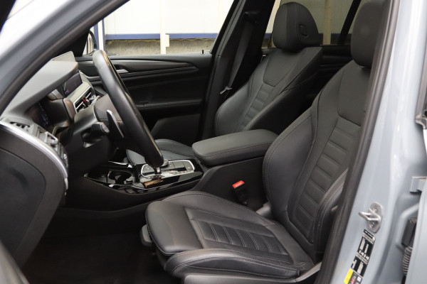 BMW X3 xDrive30e 293 High Executive PHEV, Panoramadak, 360 Camera, Leder, Memory