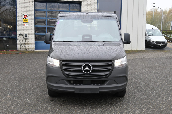Mercedes-Benz Sprinter 317 CDI L2 RWD Pro DC 3500kg Trekhaak, MBUX met camera, Etc.