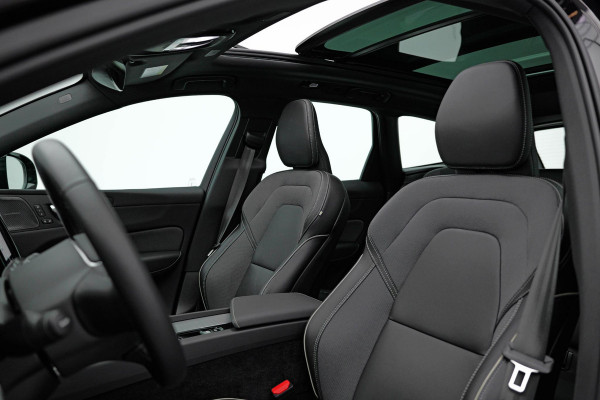 Volvo XC60 2.0 T6 Plug-in hybrid AWD Ultra Black Edition |Pano|H&K|360cam|Memory|