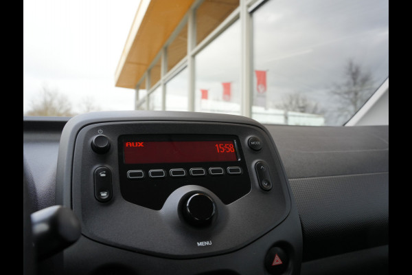 Toyota Aygo 1.0 VVT-i x-fun | Bluetooth | Airco |