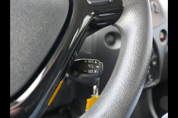 Toyota Aygo 1.0 VVT-i x-fun | Bluetooth | Airco |