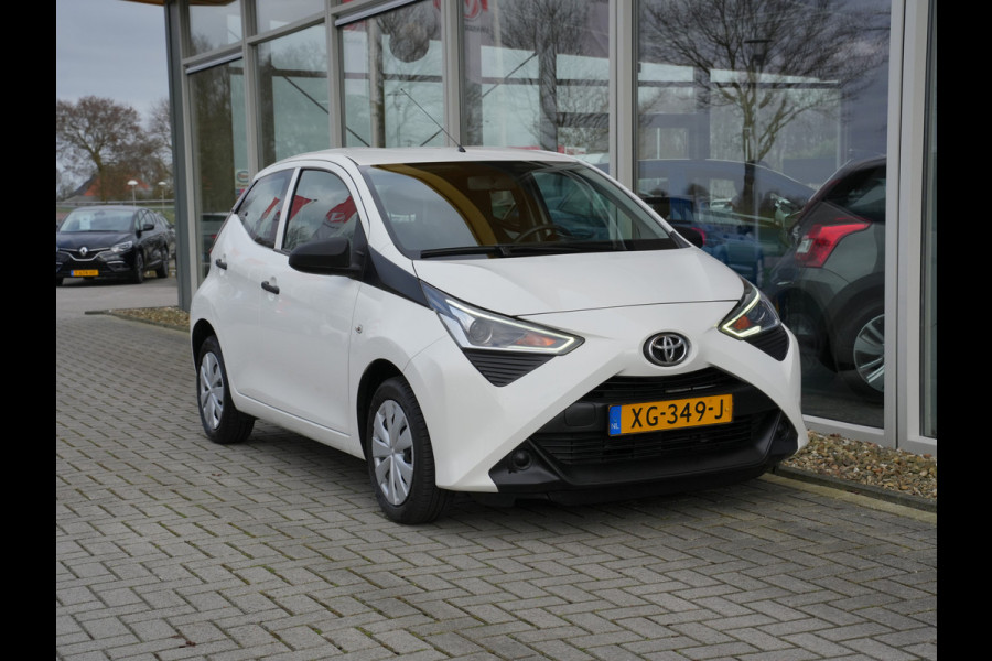 Toyota Aygo 1.0 VVT-i x-fun | Bluetooth | Airco |