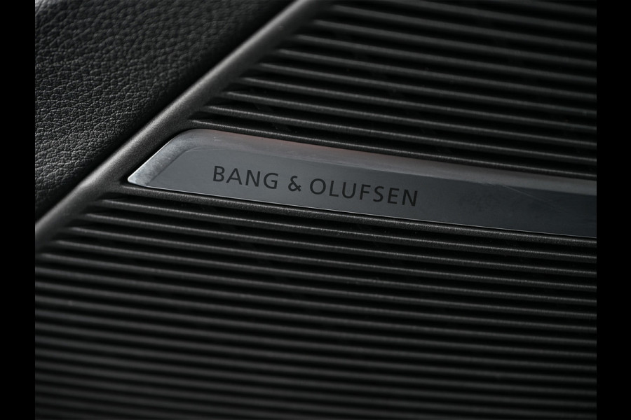 Audi Q7 55 TFSI e quattro Pro Line S | S-Seats | Panoramdak | Bang&Olufsen | Head-up | Memory | Trekhaak | Luchtvering | 360 camera | Soft-close | Adaptive cruise