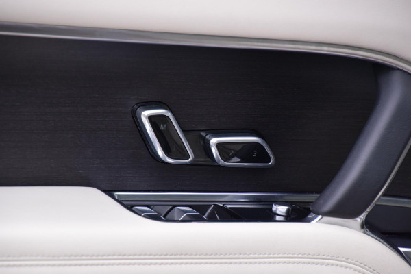 Land Rover Range Rover P550e Autobiography PHEV