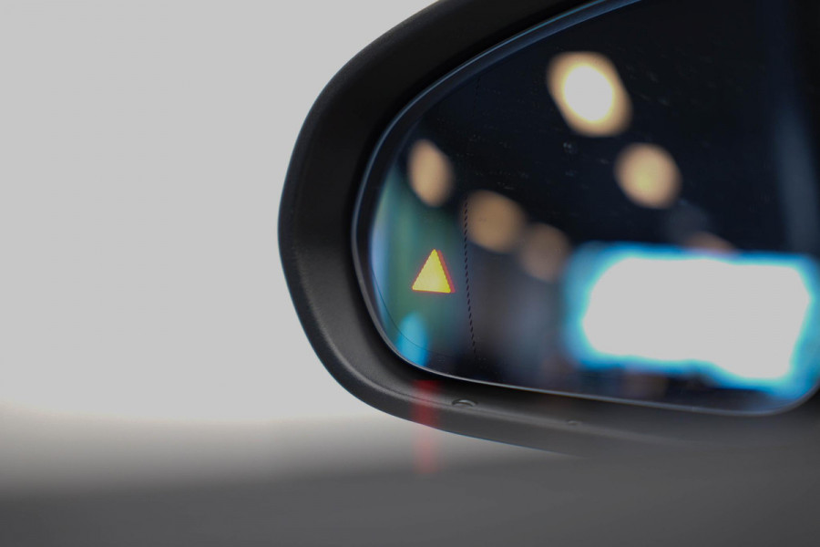 Mercedes-Benz A-Klasse A250e AMG Line |Pano|Ambient|Carplay|Dodehoek|