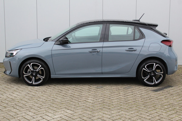 Opel Corsa 1.2-100pk Turbo GS Line. Erg mooie sportieve wagen met slechts 18.000km ! Panoramadak, Autm. airco, Cruise Control, Apple Carplay-Mirror link, Camera, Stoel- en stuurwielverw., side- en lane assist, camera, parkeersensoren v+a etc.