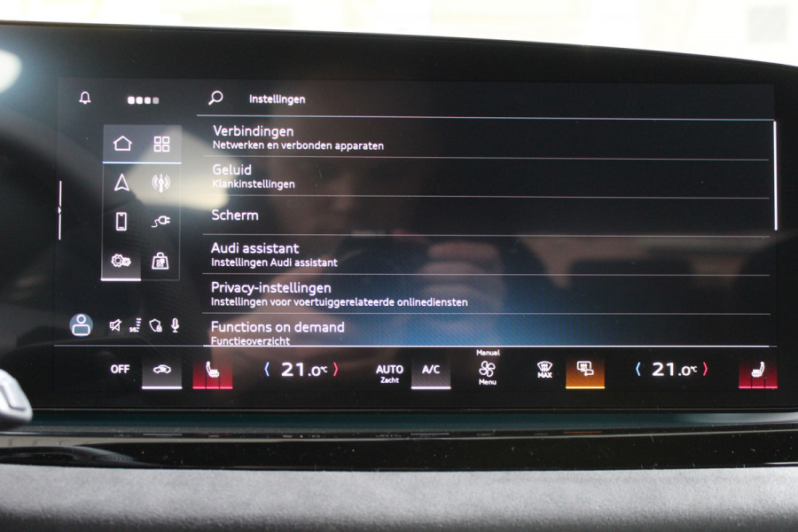 Audi A6 Avant 2.0 e-hybrid quattro S-Line edition | Trekhaak | Matrix | Navigatie | MMI Display | Tech plus | Alcantara