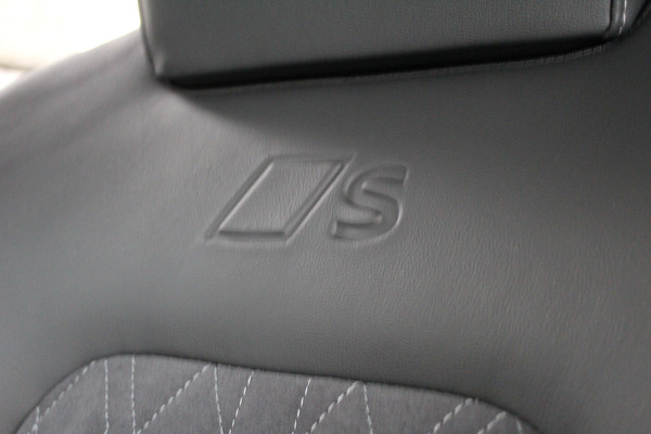 Audi A6 Avant 2.0 e-hybrid quattro S-Line edition | Trekhaak | Matrix | Navigatie | MMI Display | Tech plus | Alcantara