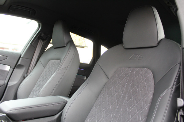Audi A6 Avant 2.0 e-hybrid quattro S-Line edition | Trekhaak | Matrix | Navigatie | MMI Display | Tech plus | Alcantara