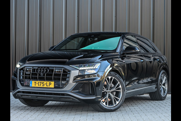 Audi Q8 55 TFSI e quattro Pro Line | Head-Up | Night vision | Luchtvering | Adaptive cruise | 360 Camera | Soft close | Keyless | Ambiance interieur | Achterbank verwarming | Trekhaak