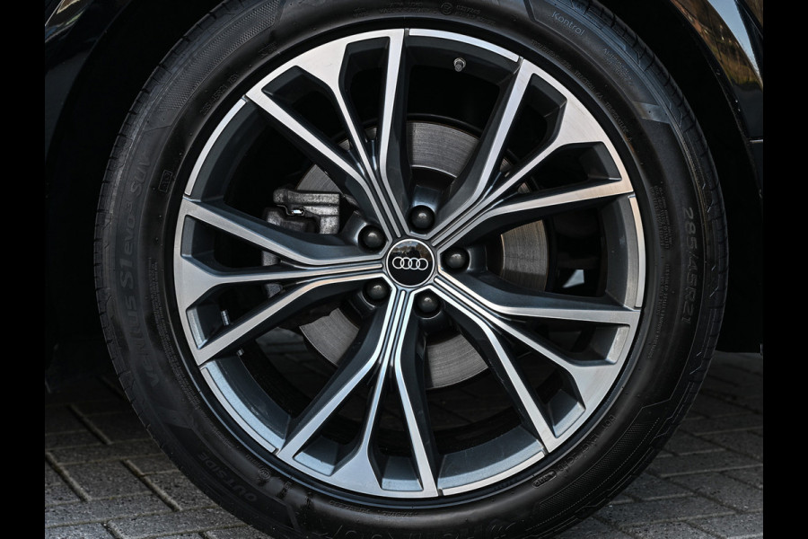 Audi Q8 55 TFSI e quattro Pro Line | Head-Up | Night vision | Luchtvering | Adaptive cruise | 360 Camera | Soft close | Keyless | Ambiance interieur | Achterbank verwarming | Trekhaak