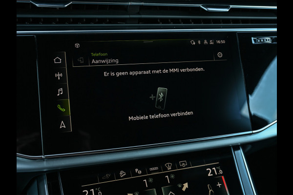 Audi Q8 55 TFSI e quattro Pro Line | Head-Up | Night vision | Luchtvering | Adaptive cruise | 360 Camera | Soft close | Keyless | Ambiance interieur | Achterbank verwarming | Trekhaak
