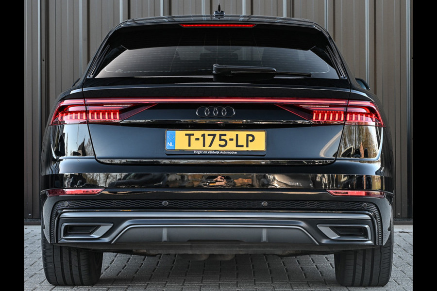Audi Q8 55 TFSI e quattro Pro Line | Head-Up | Night vision | Luchtvering | Adaptive cruise | 360 Camera | Soft close | Keyless | Ambiance interieur | Achterbank verwarming | Trekhaak
