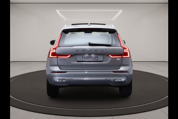 Volvo XC60 2.0 T6 Plug-in hybrid AWD 350 PK Ultimate Bright Long Range, Sportstoelen, Panoramadak, Harman / Kardon Geluidssysteem