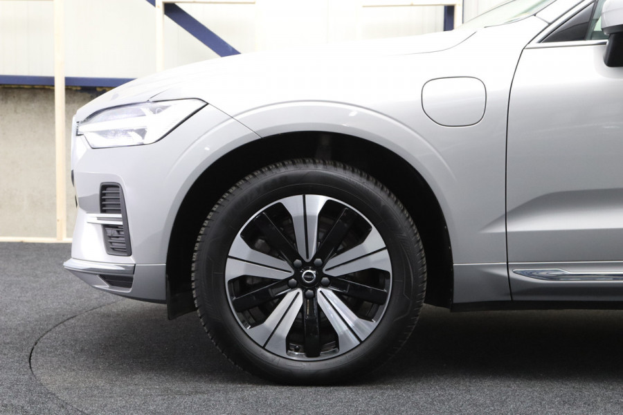 Volvo XC60 2.0 T6 Plug-in hybrid AWD 350 PK Ultimate Bright Long Range, Sportstoelen, Panoramadak, Harman / Kardon Geluidssysteem