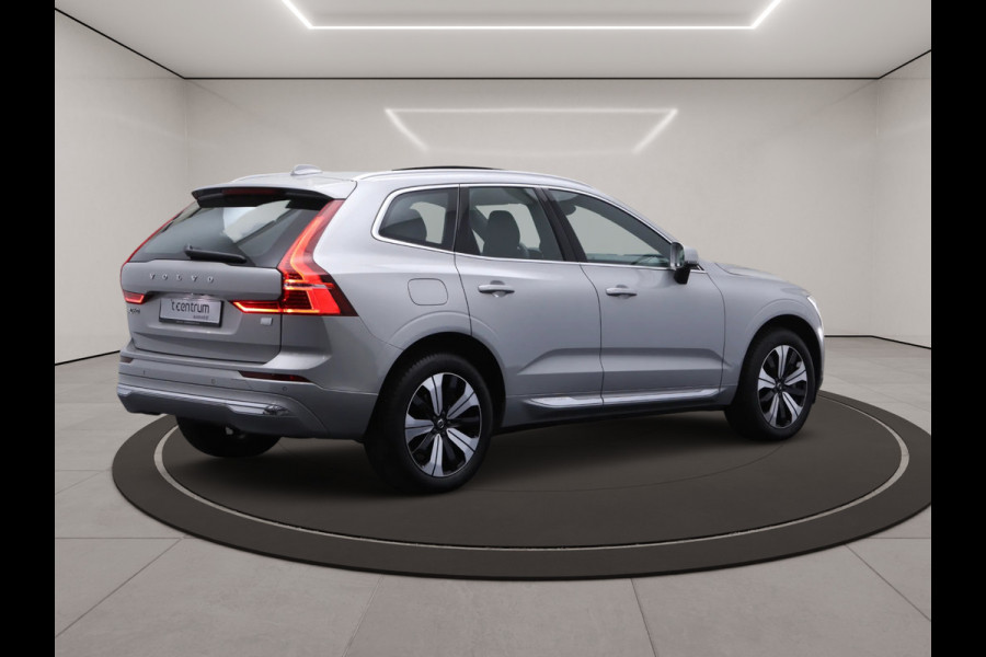 Volvo XC60 2.0 T6 Plug-in hybrid AWD 350 PK Ultimate Bright Long Range, Sportstoelen, Panoramadak, Harman / Kardon Geluidssysteem