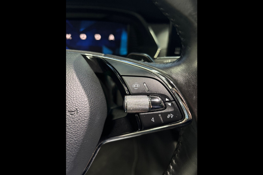 Škoda Octavia Combi 1.0 e-TSI Business Edition Plus Automaat | Navi | Clima | Cruise | PDC| Trekhaak