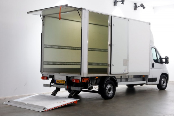 Fiat Ducato 35H 2.2 MultiJet 160pk Automaat Bakwagen met laadklep en zijdeur 05-2023