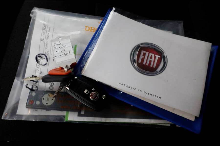 Fiat Ducato 35H 2.2 MultiJet 160pk Automaat Bakwagen met laadklep en zijdeur 05-2023