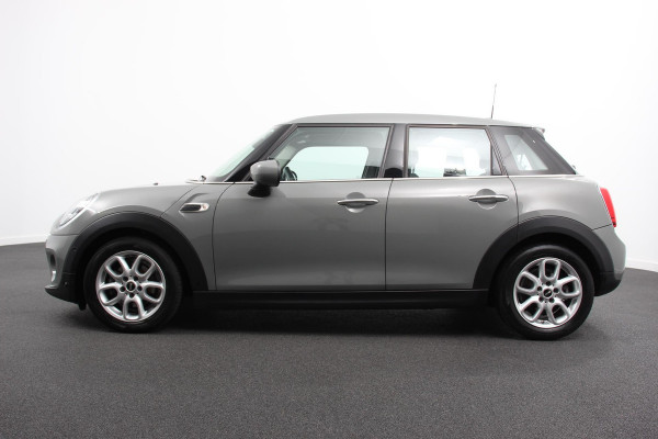 MINI One 1.5 Automaat One Pepper | Matrix Led koplampen | Climate Control | Parkeersensoren | Cruise Control Adaptive | Stoelverwarming | Union Jack lampen | Camera