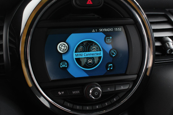 MINI One 1.5 Automaat One Pepper | Matrix Led koplampen | Climate Control | Parkeersensoren | Cruise Control Adaptive | Stoelverwarming | Union Jack lampen | Camera