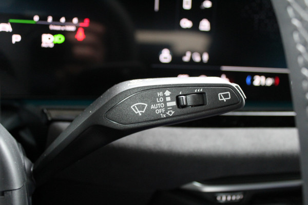 Audi A6 Avant 2.0 e-hybrid quattro S-Line edition | Trekhaak | Matrix | Navigatie | MMI Display | Tech plus | Alcantara