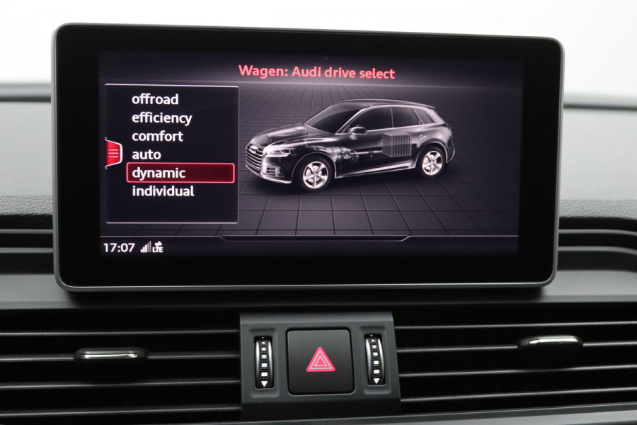 Audi Q5 55 TFSI e Quattro 367 PK Competition PHEV, RS-Leder, Panoramadak, Memory, Camera