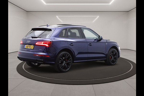 Audi Q5 55 TFSI e Quattro 367 PK Competition PHEV, RS-Leder, Panoramadak, Memory, Camera